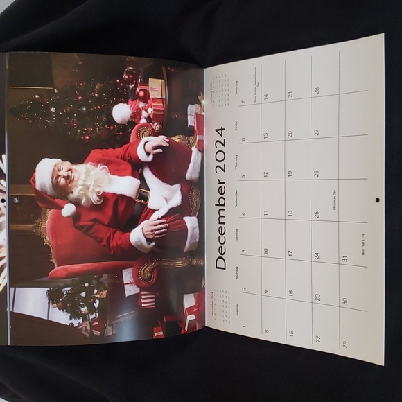 NWT 2024 Trump Calendar Ultimate Gift for Trump Fans Everywhere! - Picture 13 of 13